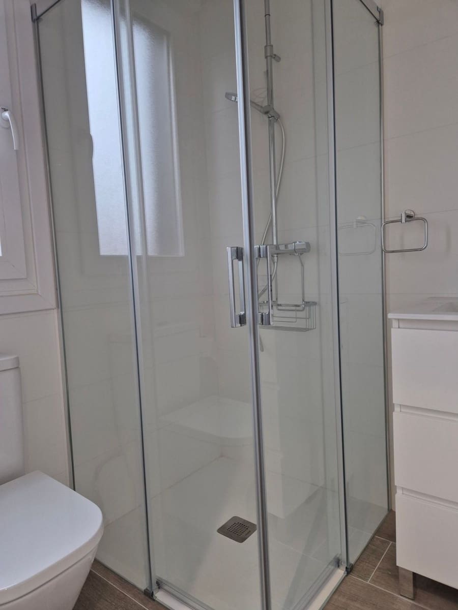 2 soverom Leilighet til salgs i Gijon med garasje - € 369 000 (Ref: 9272031)