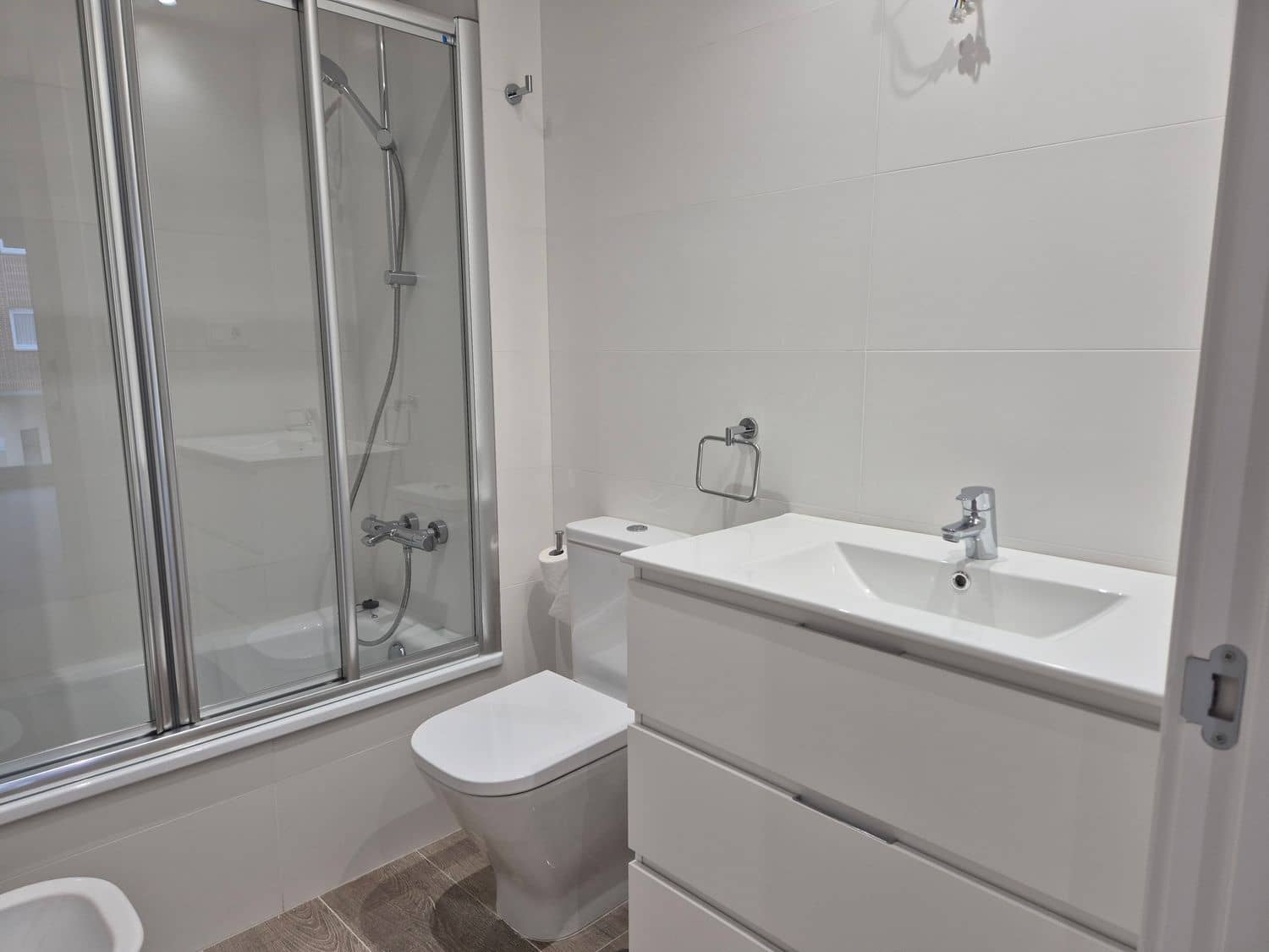 2 soverom Leilighet til salgs i Gijon med garasje - € 369 000 (Ref: 9272031)