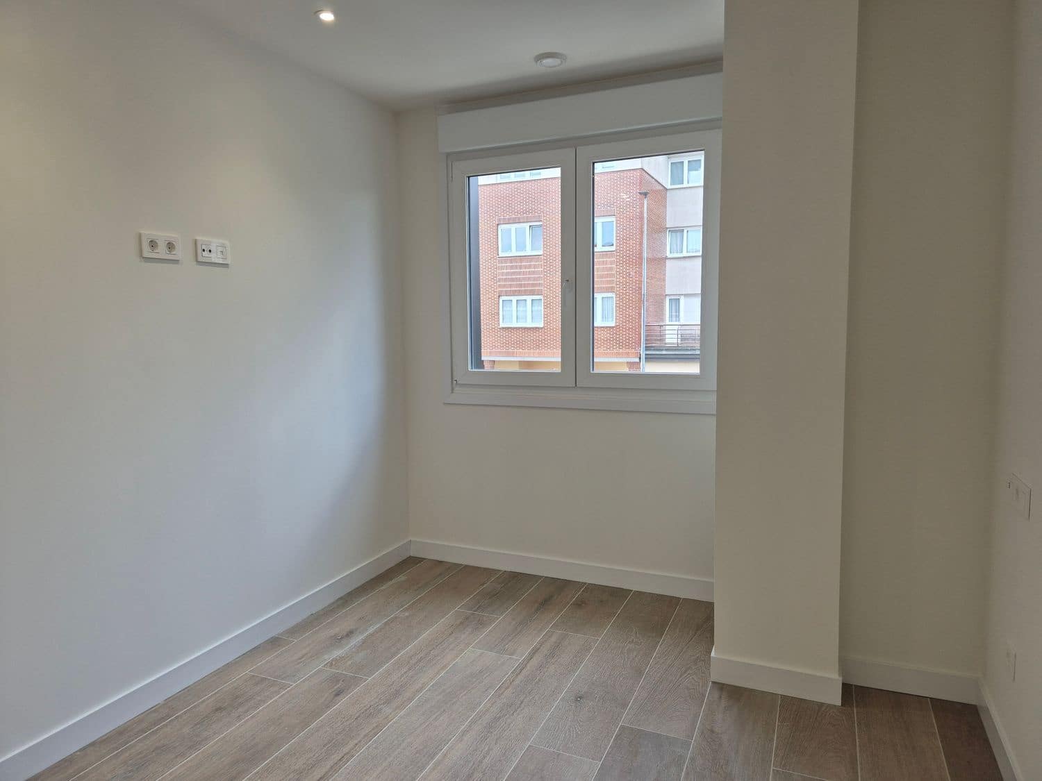 2 soverom Leilighet til salgs i Gijon med garasje - € 369 000 (Ref: 9272031)