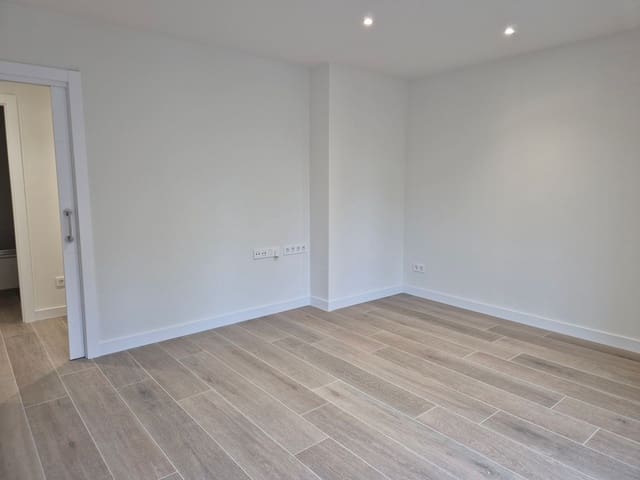 2 chambre Appartement à vendre à Centro Urbano, Gijón avec garage - 369 000 € (Ref: 9272031)