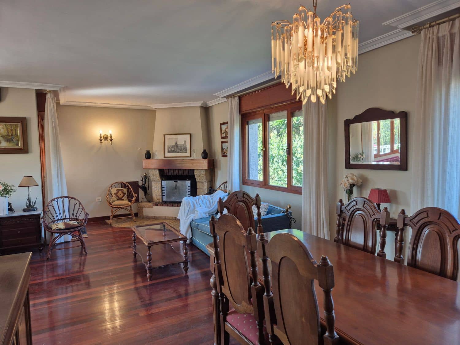 5 soveværelse Villa til salg i Gijon med swimmingpool garage - € 720.000 (Ref: 9280716)