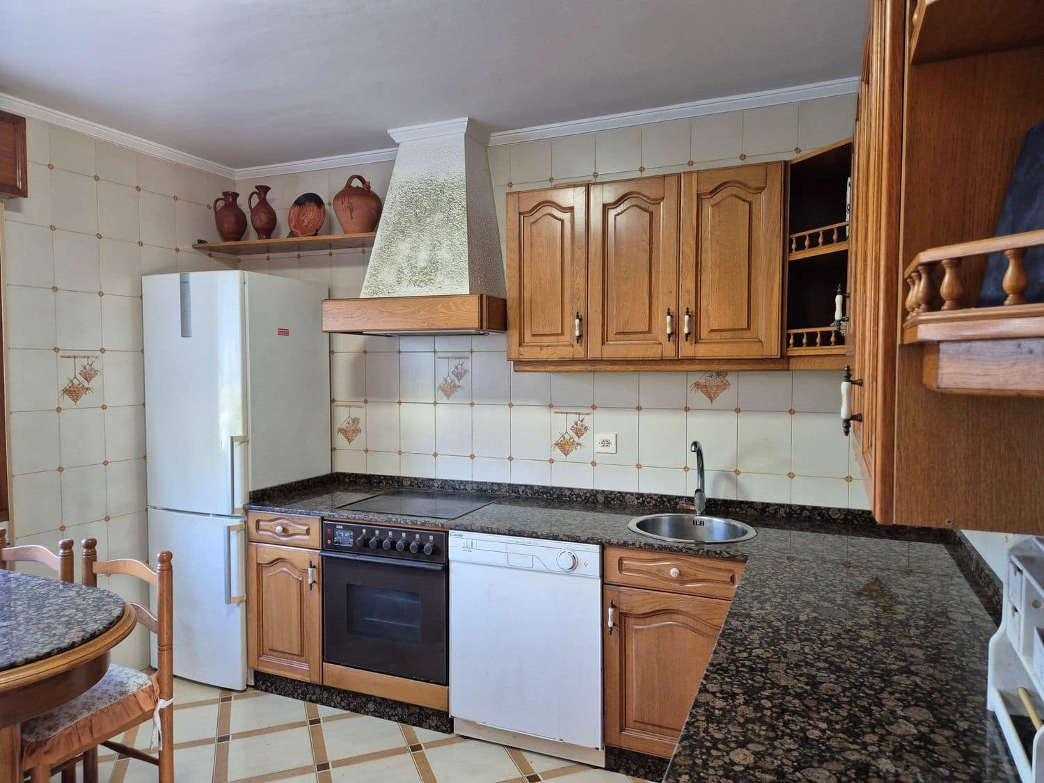 5 soveværelse Villa til salg i Gijon med swimmingpool garage - € 720.000 (Ref: 9280716)