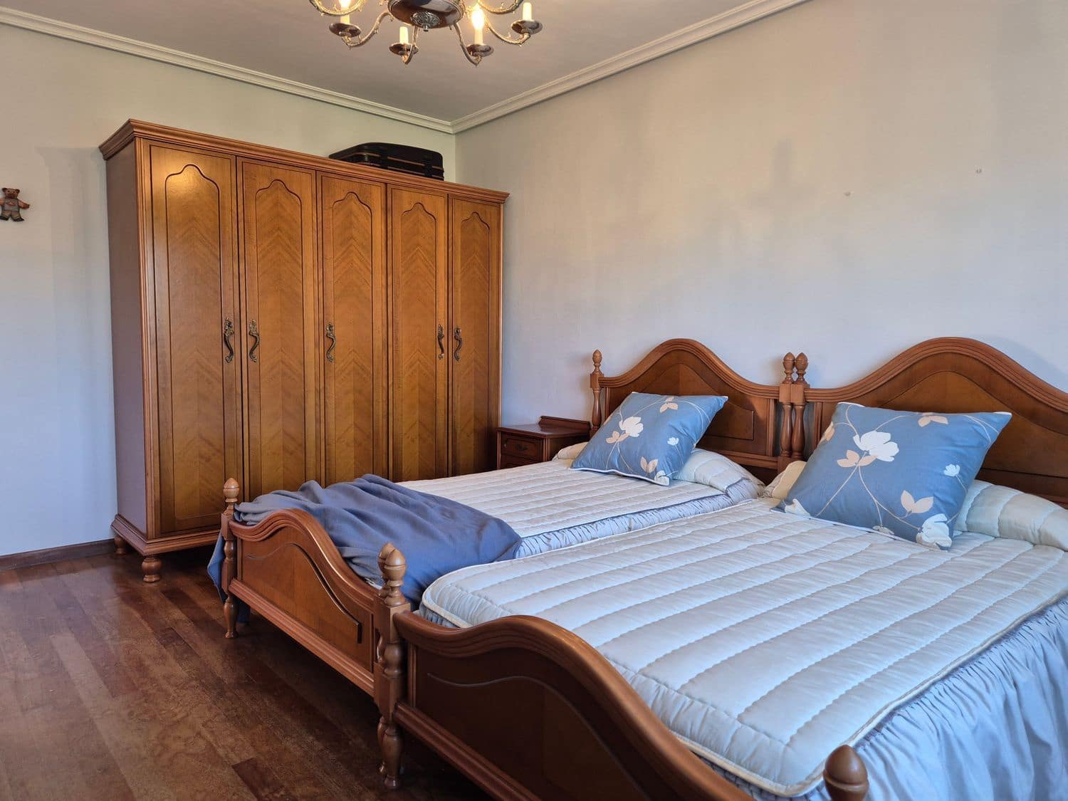 5 soveværelse Villa til salg i Gijon med swimmingpool garage - € 720.000 (Ref: 9280716)