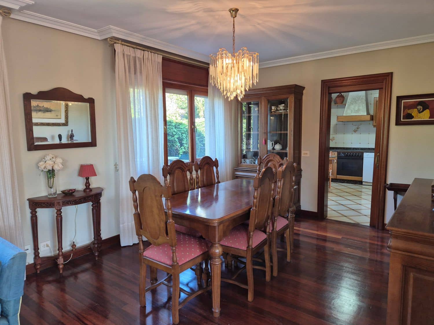 5 soveværelse Villa til salg i Gijon med swimmingpool garage - € 720.000 (Ref: 9280716)