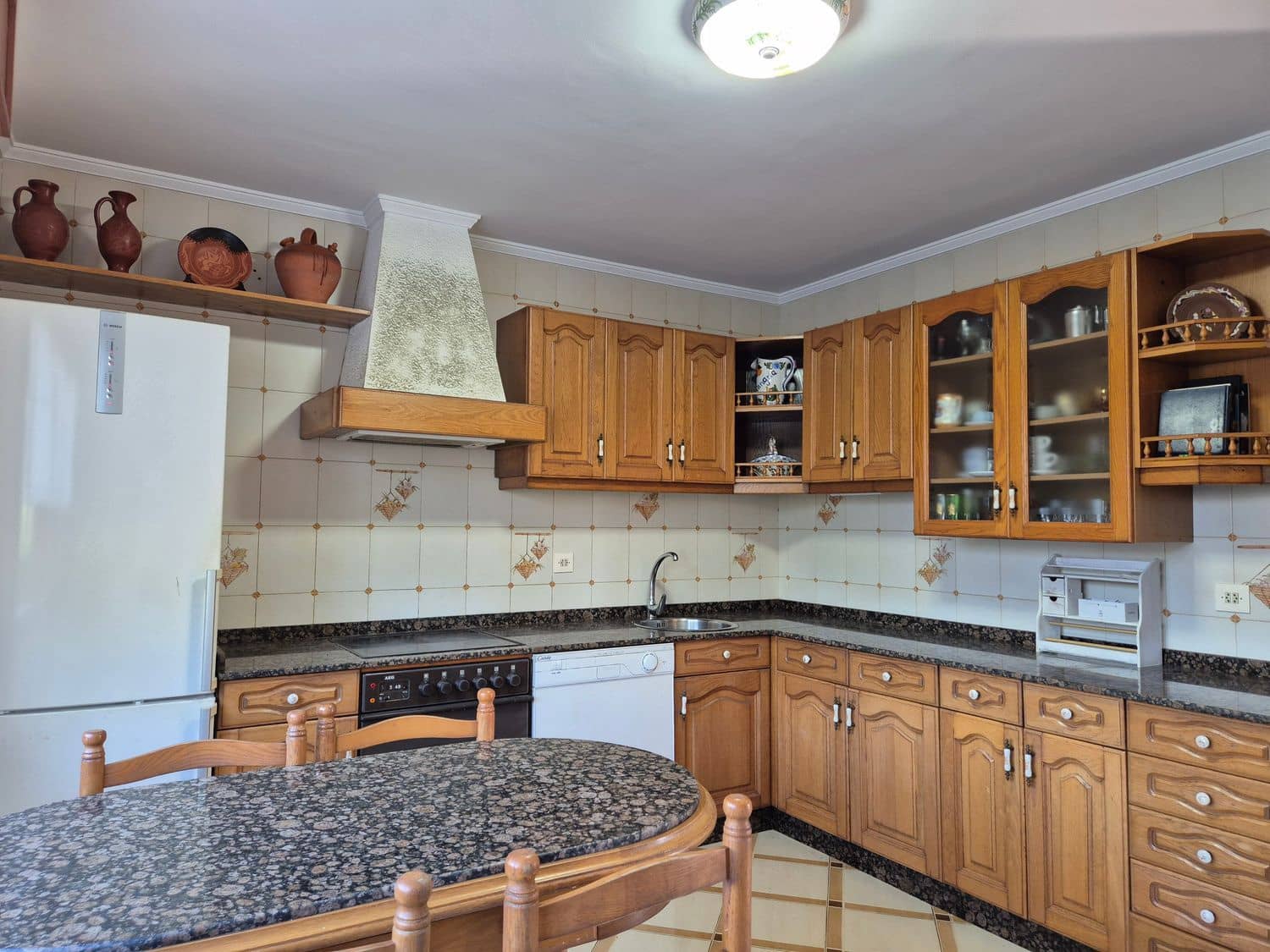 5 soveværelse Villa til salg i Gijon med swimmingpool garage - € 720.000 (Ref: 9280716)