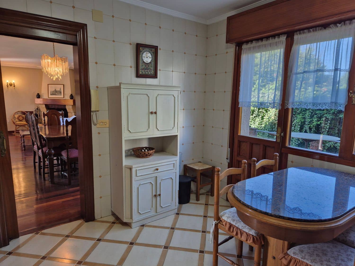 5 soveværelse Villa til salg i Gijon med swimmingpool garage - € 720.000 (Ref: 9280716)