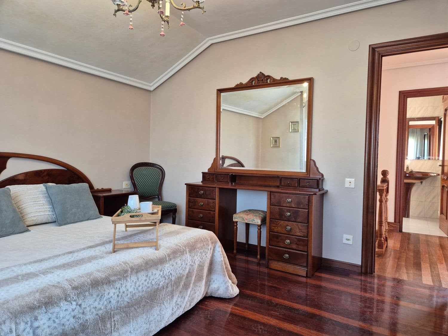 5 soveværelse Villa til salg i Gijon med swimmingpool garage - € 720.000 (Ref: 9280716)