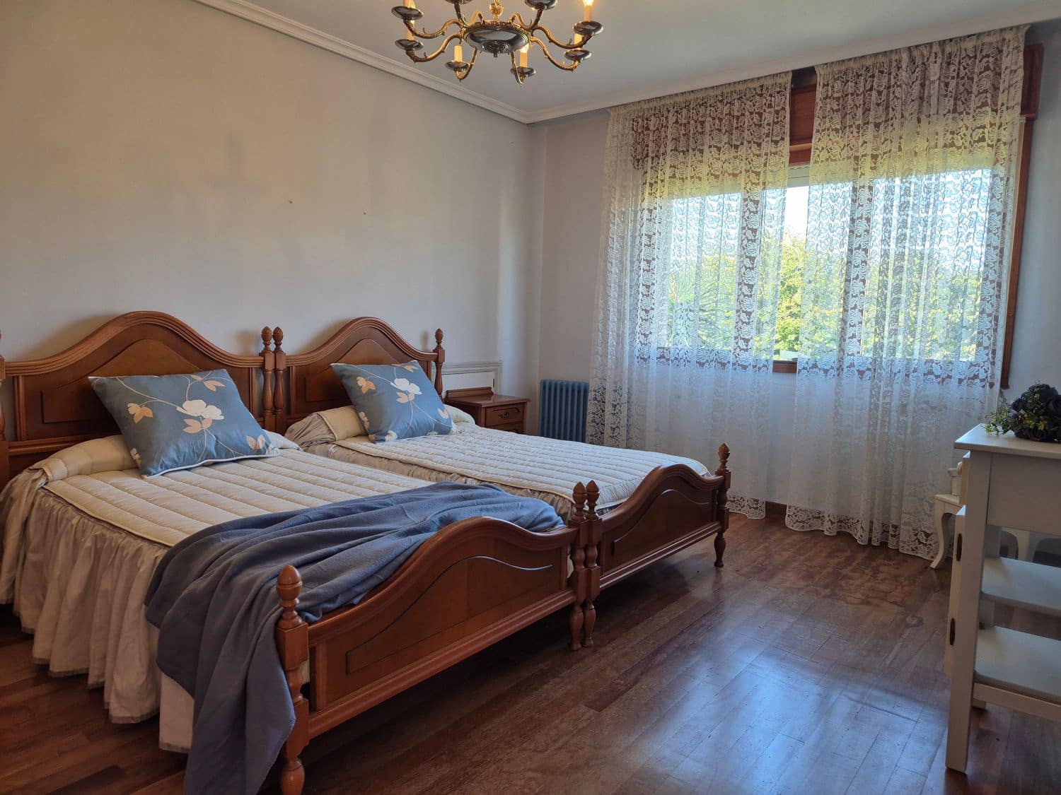 5 soveværelse Villa til salg i Gijon med swimmingpool garage - € 720.000 (Ref: 9280716)