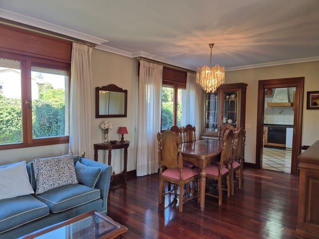 5 soveværelse Villa til salg i Gijón med swimmingpool garage - € 720.000 (Ref: 9280716)