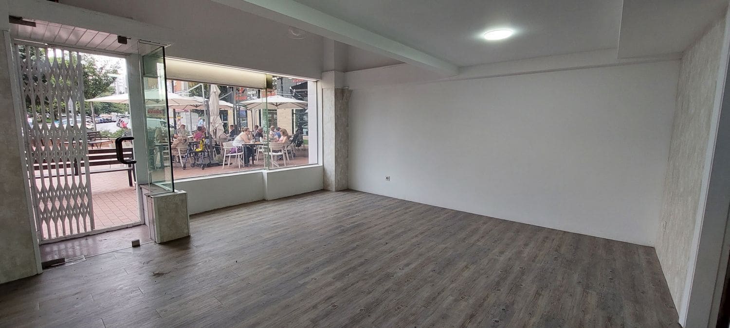 Biznes do wynajęcia w Gijon - 450 € (Ref: 9284091)