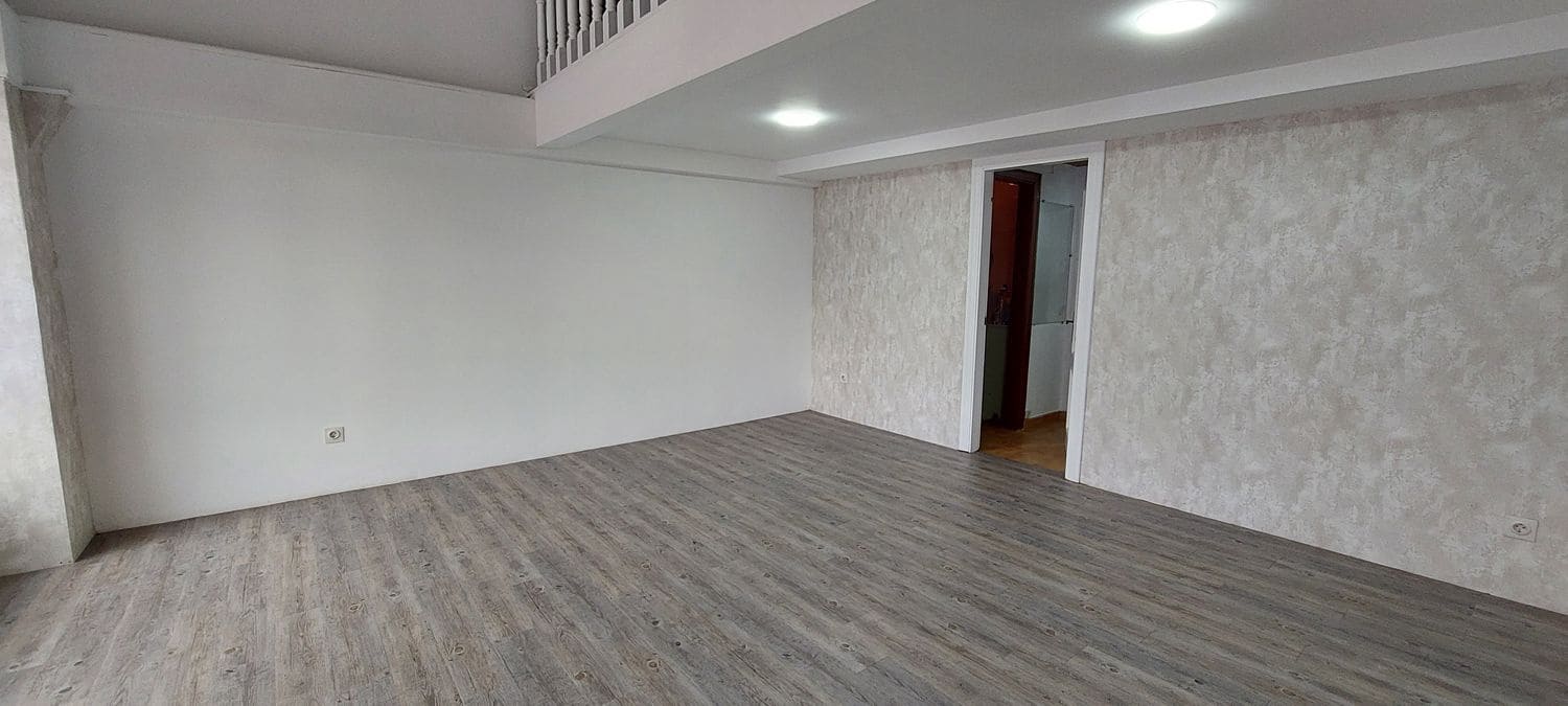 Biznes do wynajęcia w Gijon - 450 € (Ref: 9284091)