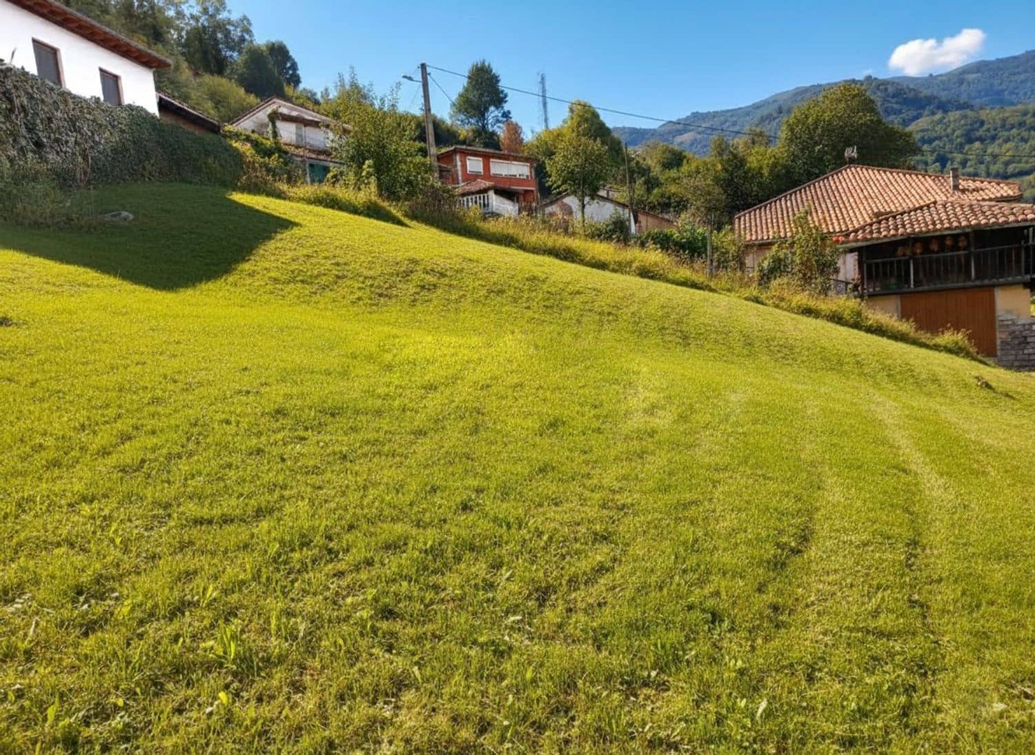 Grunde uden byggetilladelser til salg i Aller - € 12.000 (Ref: 9297414)