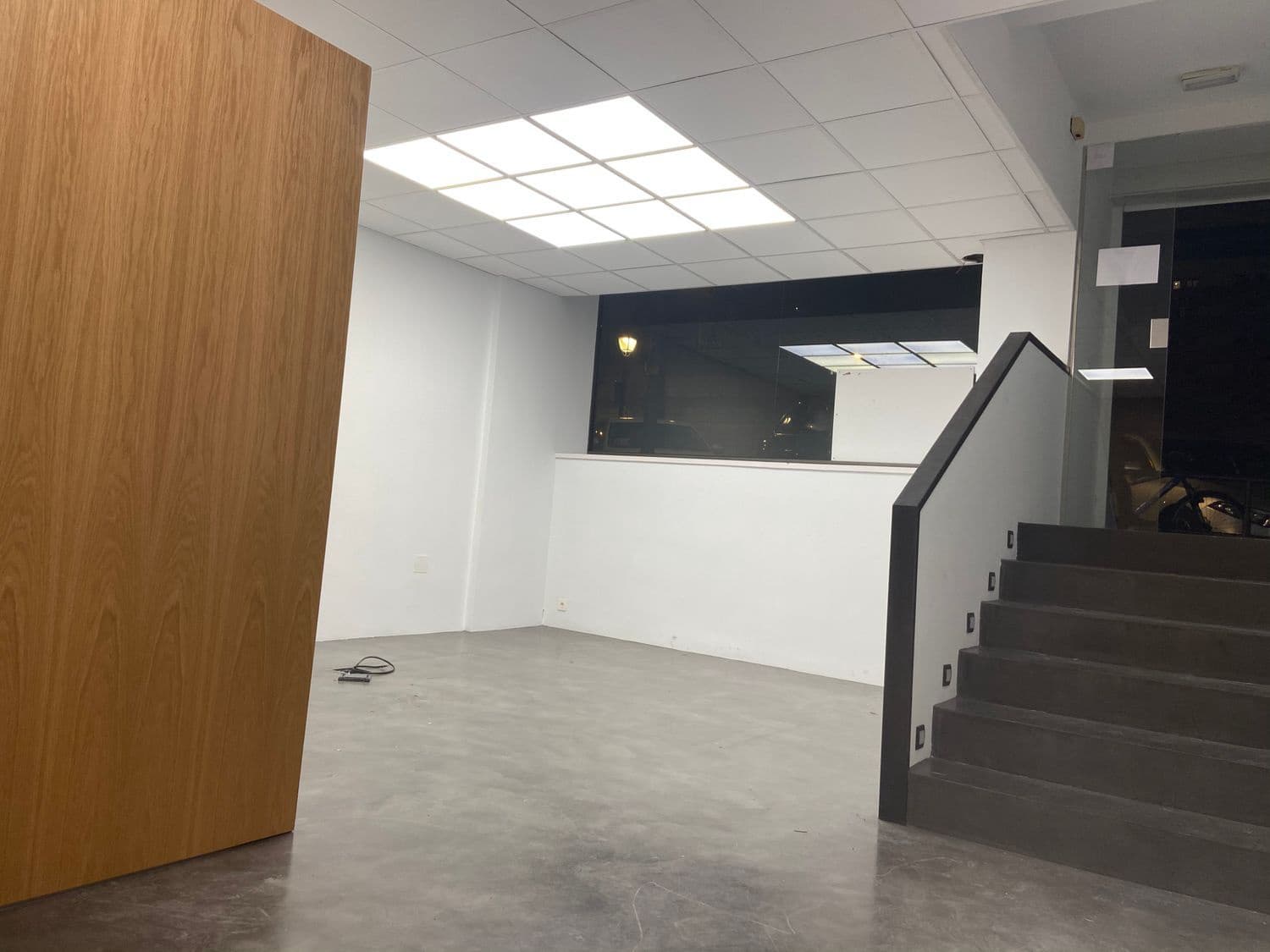 Commercieel te huur in Madrid stad - € 1.400 (Ref: 9304862)