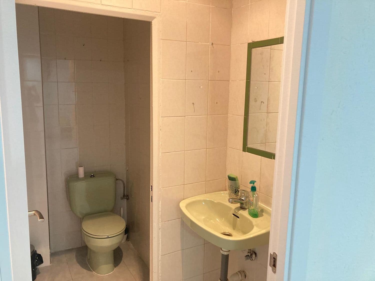 Commercieel te huur in Madrid stad - € 1.400 (Ref: 9304862)