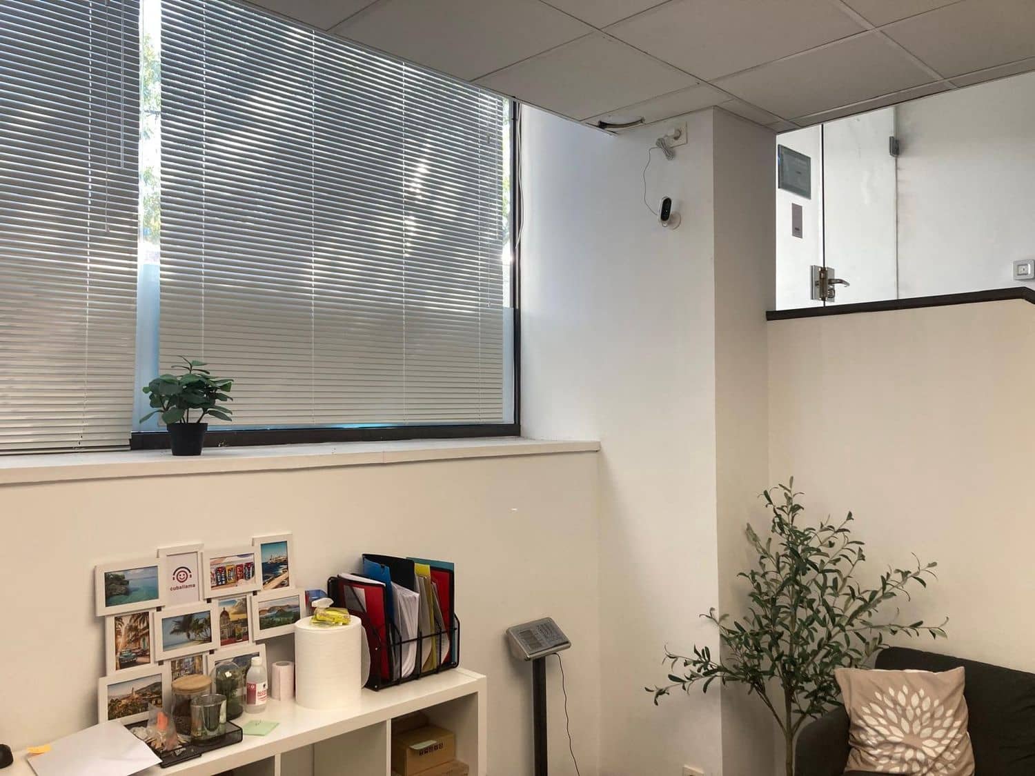 Commercieel te huur in Madrid stad - € 1.400 (Ref: 9304862)