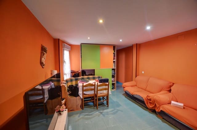 3 chambre Appartement à vendre à Centro Urbano, Gijón avec garage - 120 000 € (Ref: 9310256)