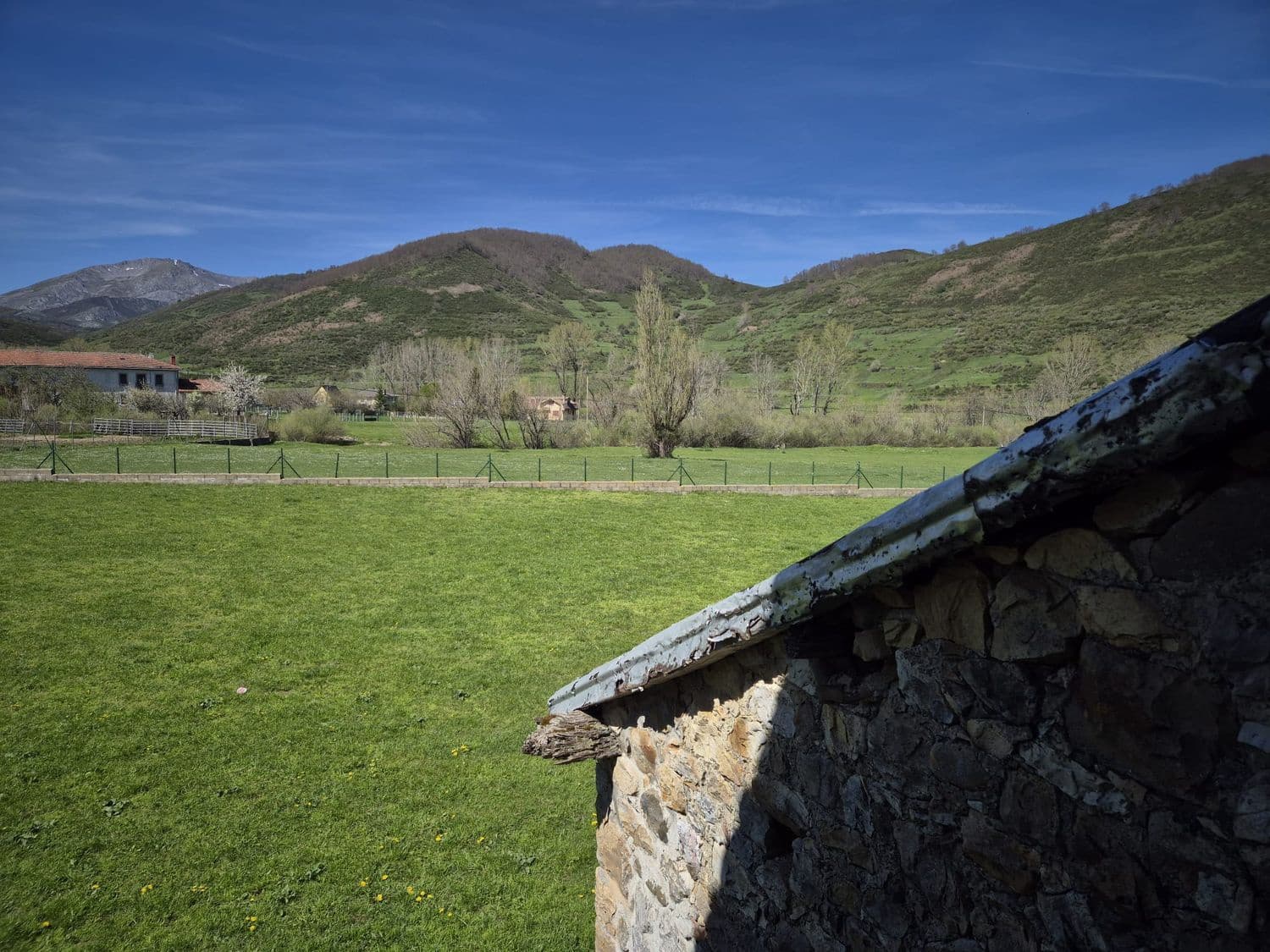 2 soveværelse Finca/Landehus til salg i Acebedo - € 150.000 (Ref: 9312222)