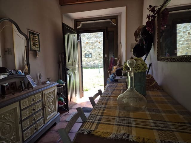 2 bedroom Finca/Country House for sale in Acebedo - € 150,000 (Ref: 9312222)