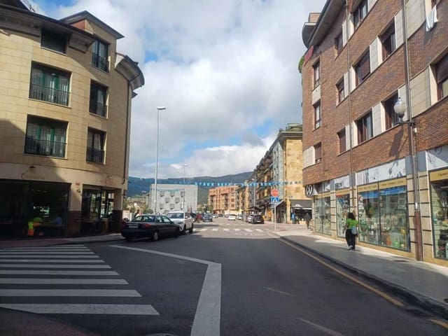 2 chambre Appartement à vendre à Villaviciosa avec garage - 162 000 € (Ref: 9317092)