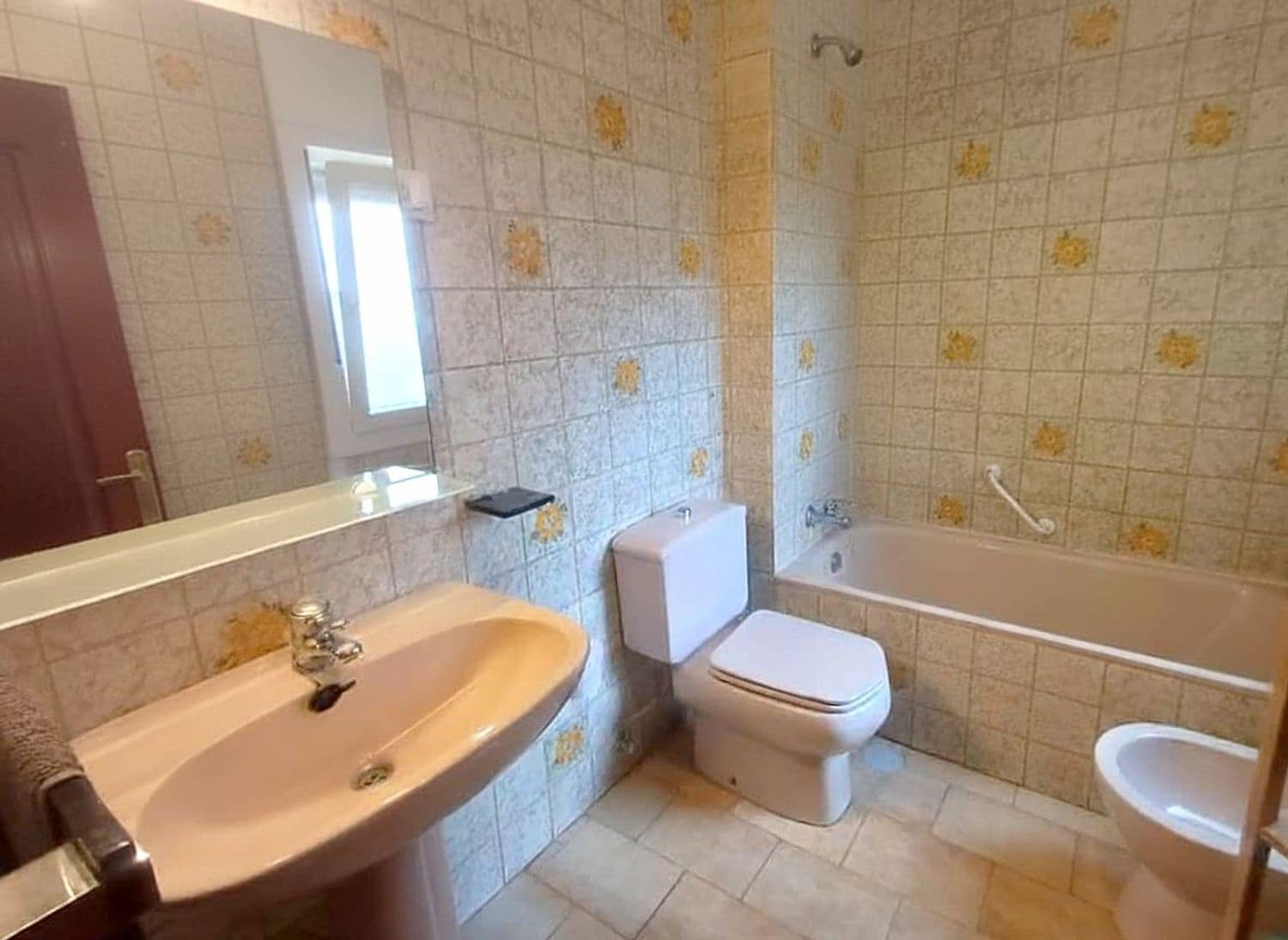 2 soveværelse Lejlighed til salg i Villaviciosa med garage - € 162.000 (Ref: 9317092)