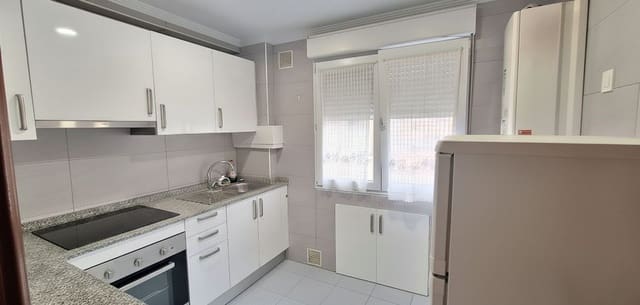 3 soveværelse Lejlighed til salg i Centro Urbano, Gijón med garage - € 350.000 (Ref: 9317093)