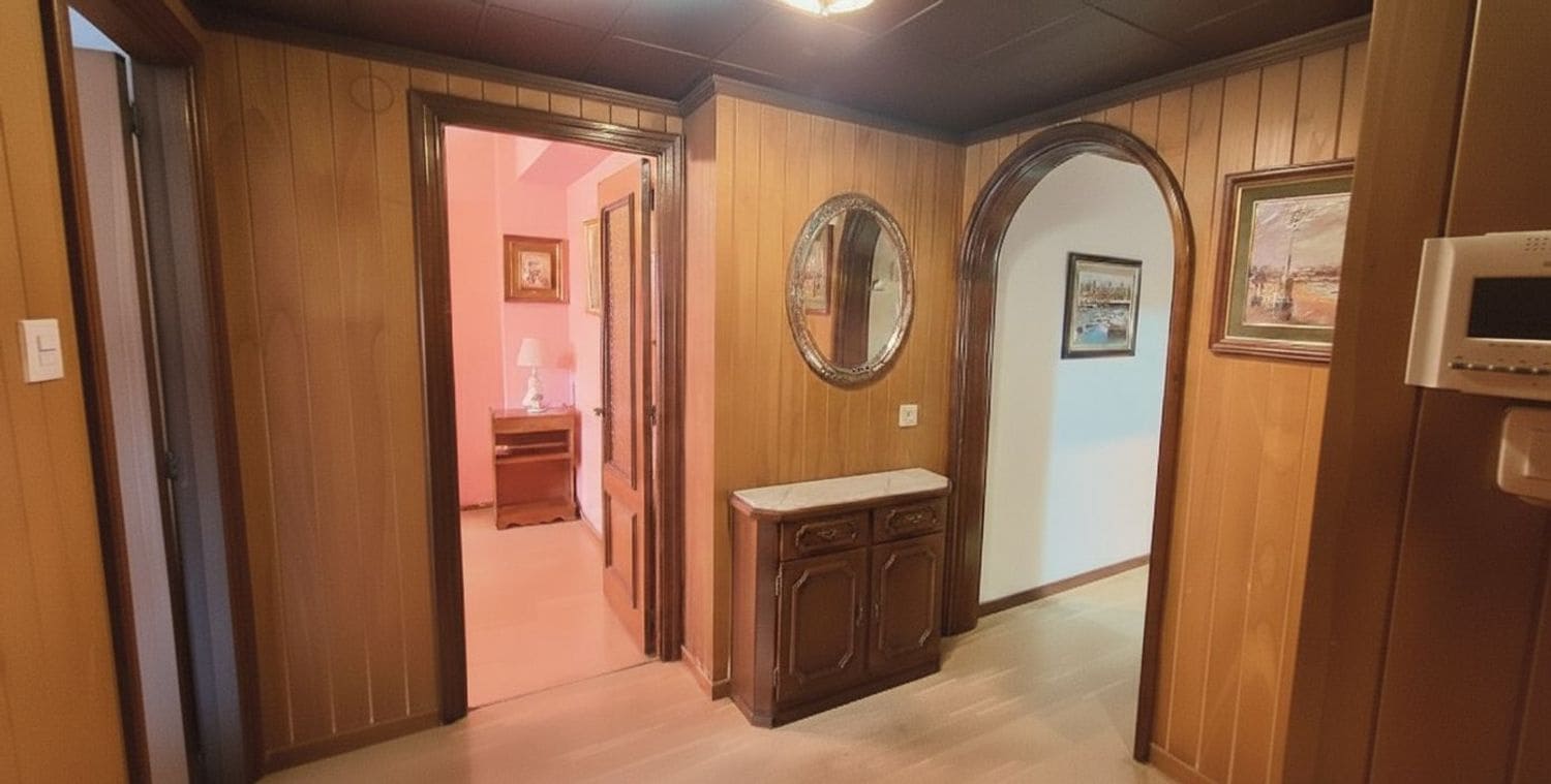 3 bedroom Apartment for sale in Gijon with garage - € 350,000 (Ref: 9317093)