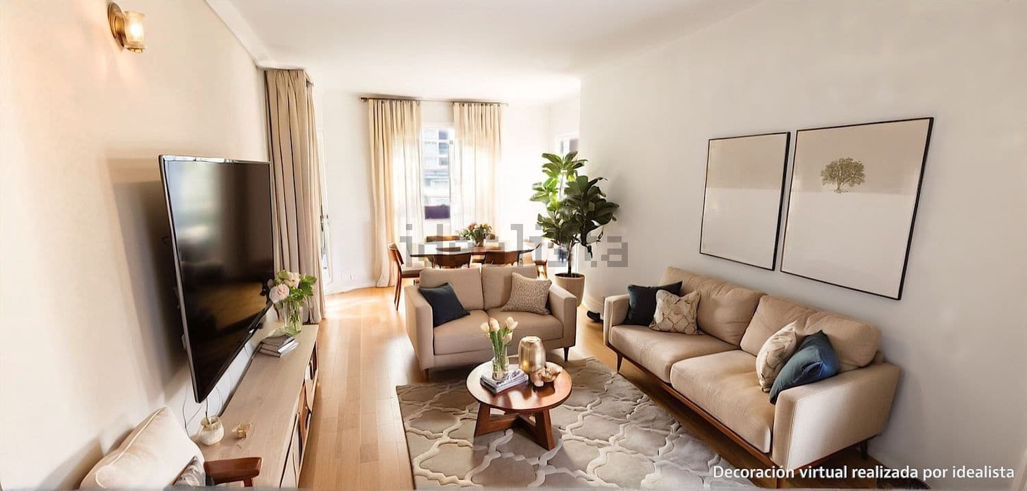 3 bedroom Apartment for sale in Gijon with garage - € 350,000 (Ref: 9317093)