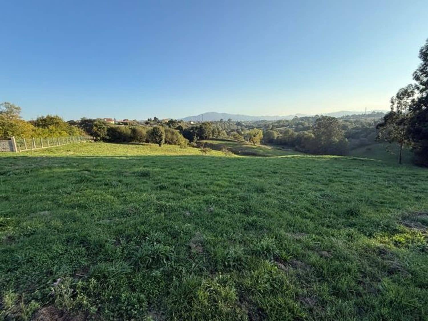 Undeveloped Land for sale in Aviles - € 400,000 (Ref: 9317094)