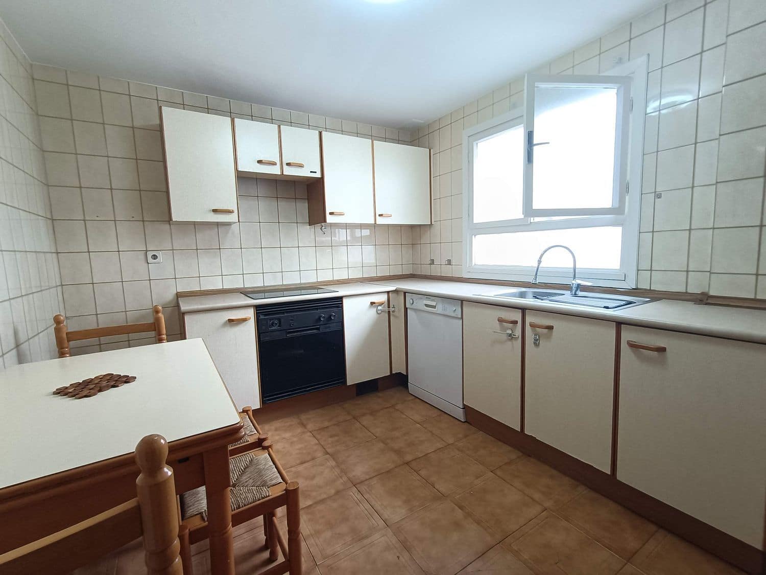 1 chambre Appartement à vendre à Oviedo avec garage - 135 900 € (Ref: 9321517)