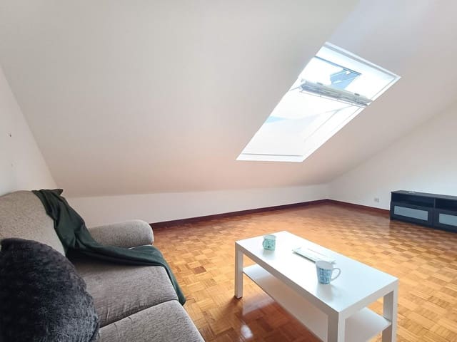 1 chambre Appartement à vendre à Centro Urbano, Oviedo avec garage - 135 900 € (Ref: 9321517)