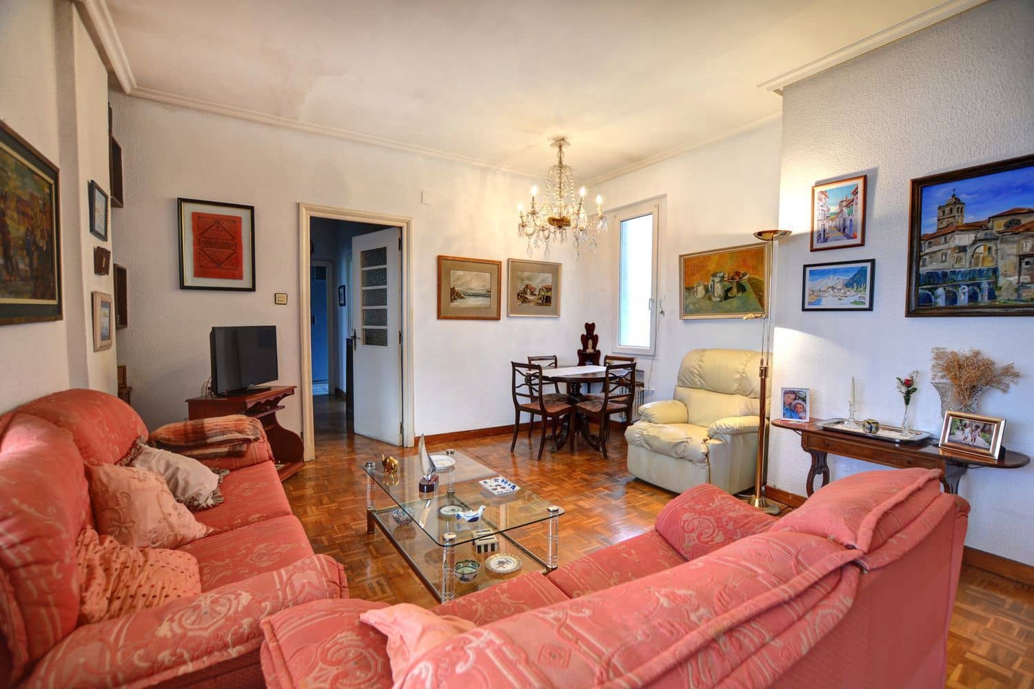 3 soveværelse Lejlighed til salg i Gijon med garage - € 750.000 (Ref: 9321518)