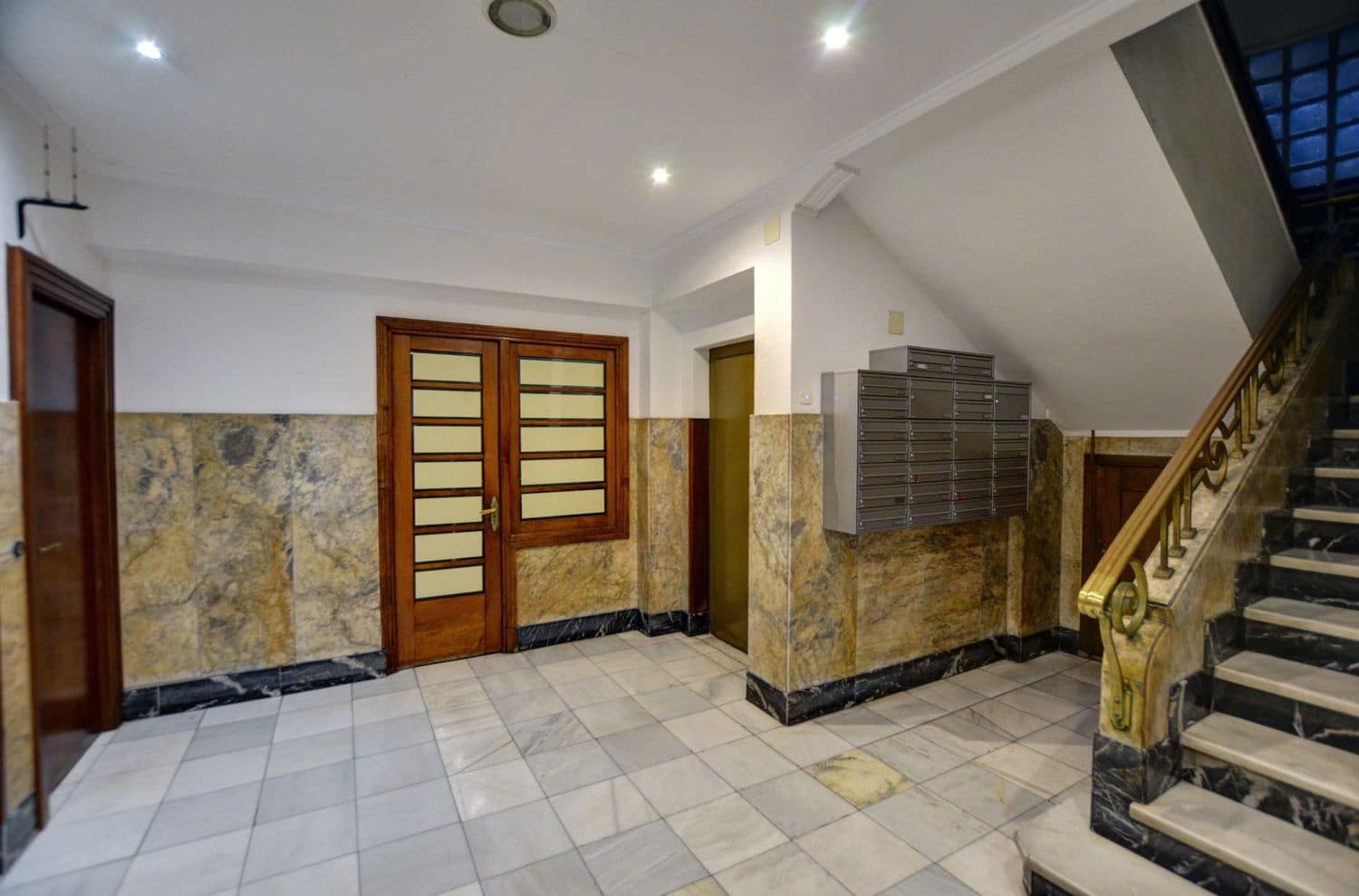 3 soveværelse Lejlighed til salg i Gijon med garage - € 750.000 (Ref: 9321518)