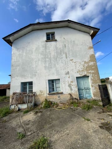 3 slaapkamer Finca/Landhuis te koop in Luarca, Valdés met garage - € 250.000 (Ref: 9326009)