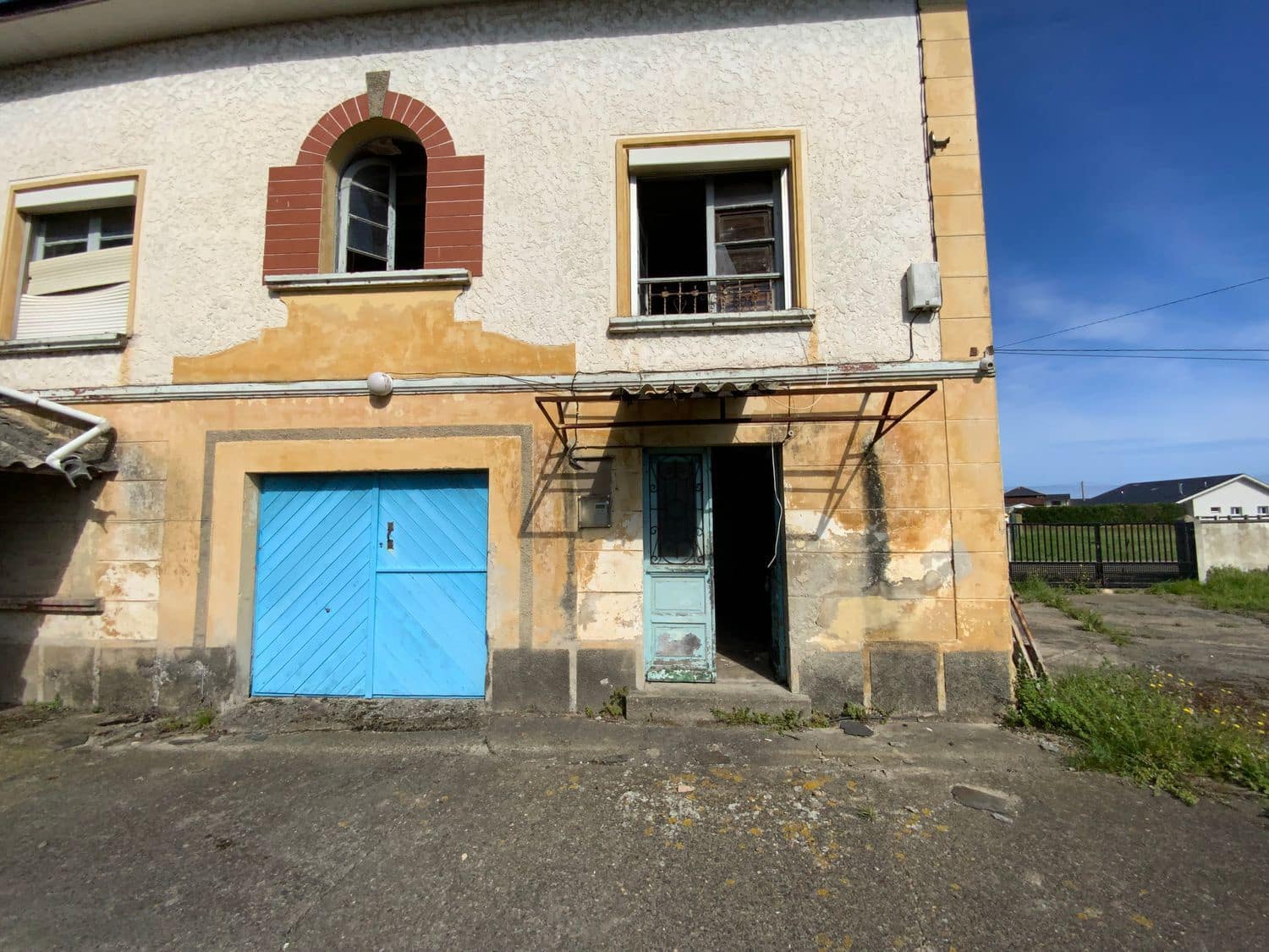 3 soveværelse Finca/Landehus til salg i Luarca med garage - € 250.000 (Ref: 9326009)