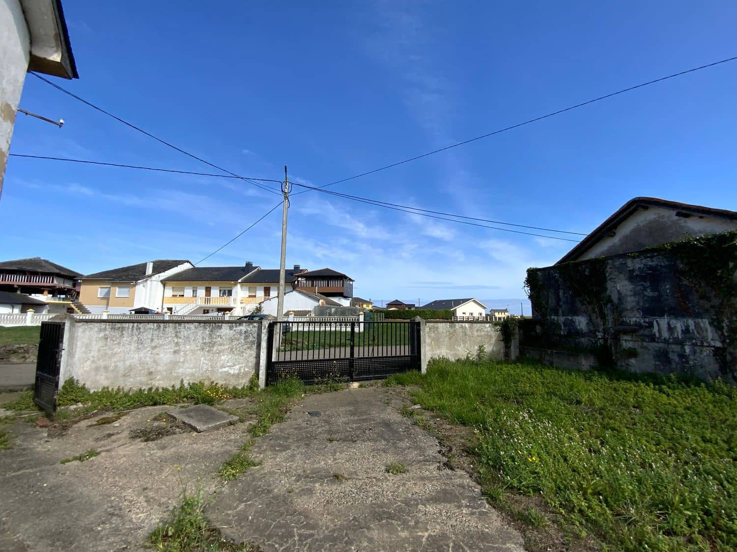 3 soveværelse Finca/Landehus til salg i Luarca med garage - € 250.000 (Ref: 9326009)