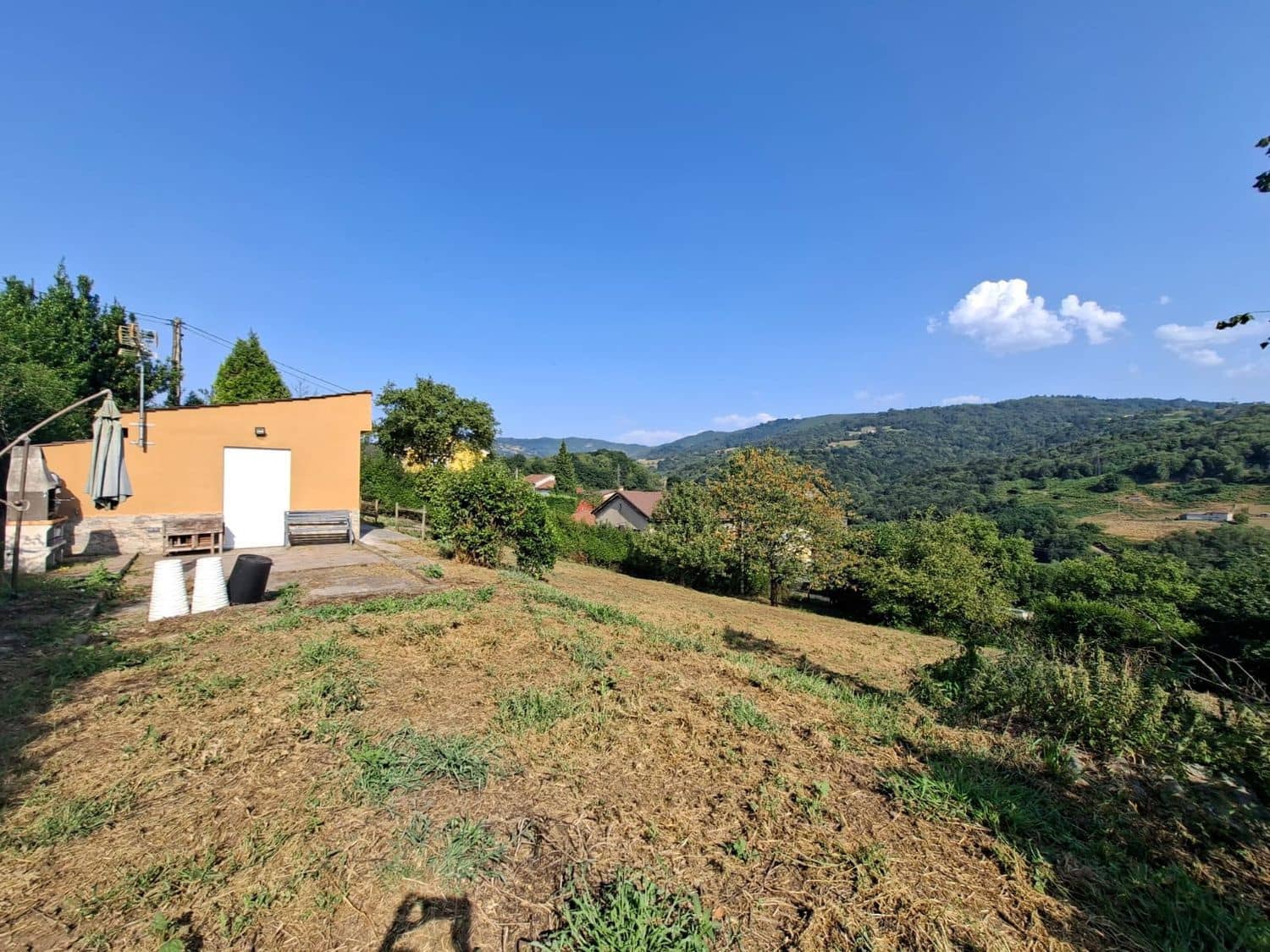 Mark till salu i Langreo - 79 500 € (Ref: 9335703)