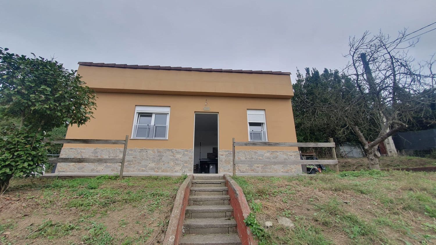 Mark till salu i Langreo - 79 500 € (Ref: 9335703)