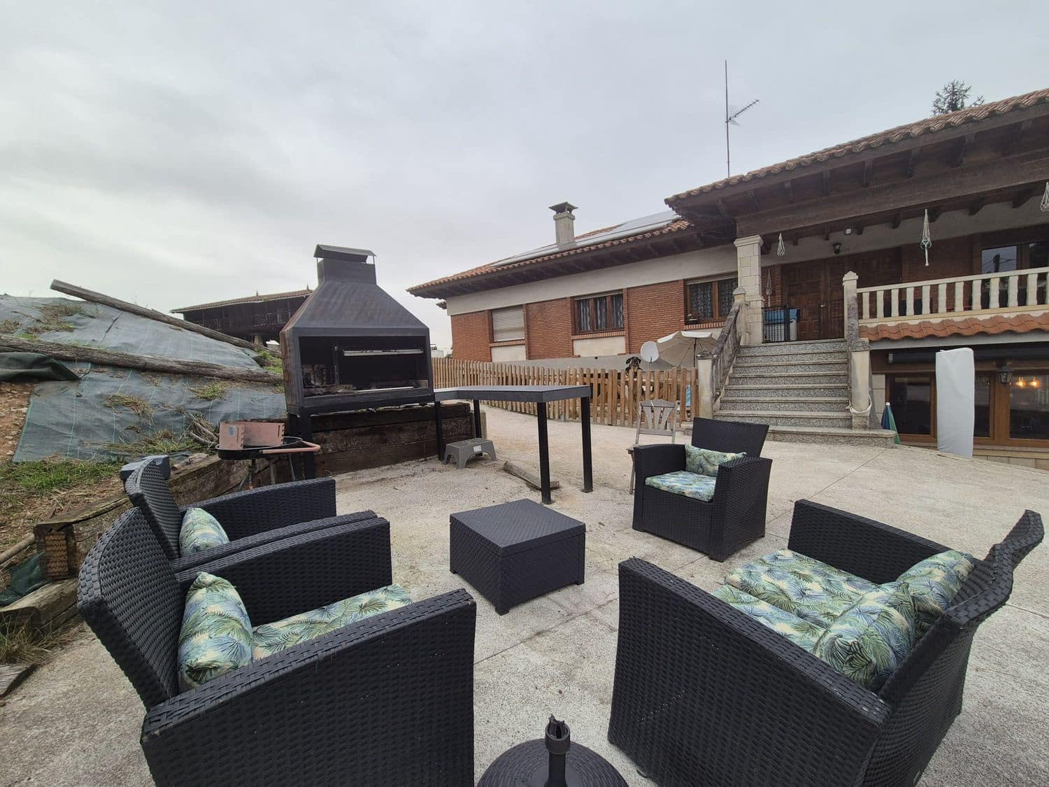 9 quarto Moradia para venda em Gijon com garagem - 780 000 € (Ref: 9335708)