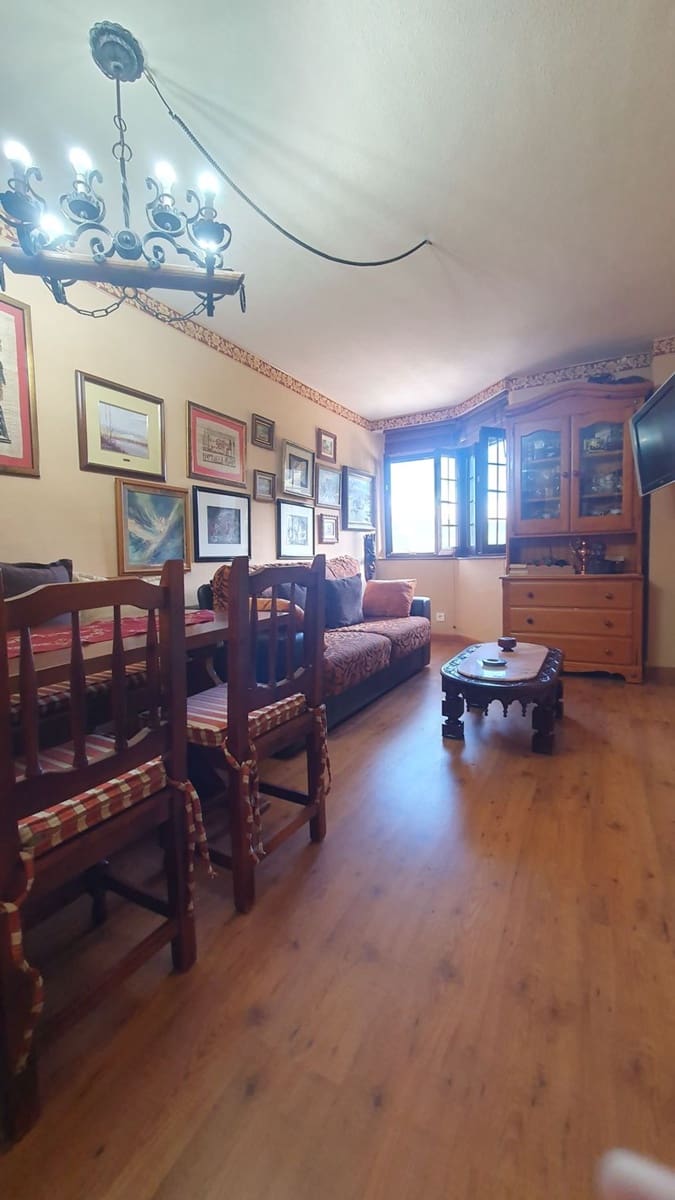 2 camera da letto Appartamento in vendita in Lena con garage - 75.000 € (Rif: 9340457)