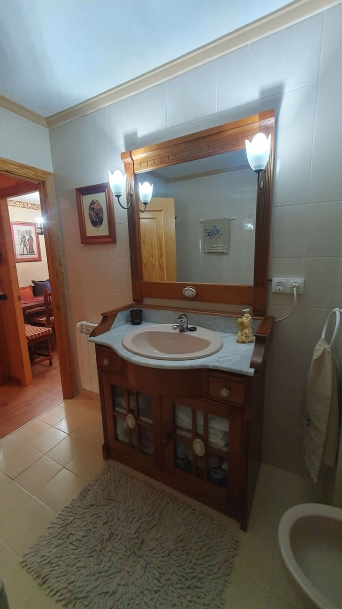 2 camera da letto Appartamento in vendita in Lena con garage - 75.000 € (Rif: 9340457)