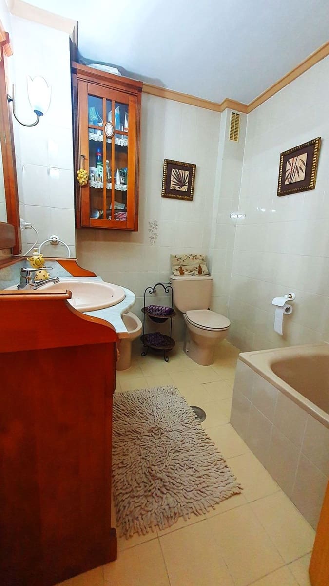 2 camera da letto Appartamento in vendita in Lena con garage - 75.000 € (Rif: 9340457)