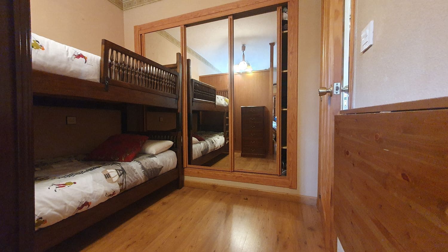 2 camera da letto Appartamento in vendita in Lena con garage - 75.000 € (Rif: 9340457)