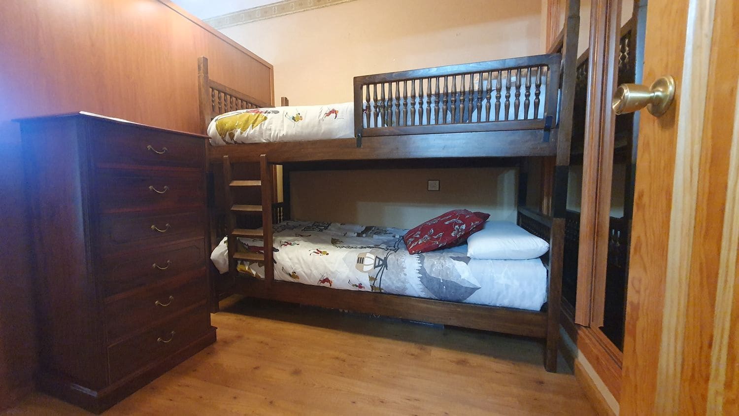 2 camera da letto Appartamento in vendita in Lena con garage - 75.000 € (Rif: 9340457)