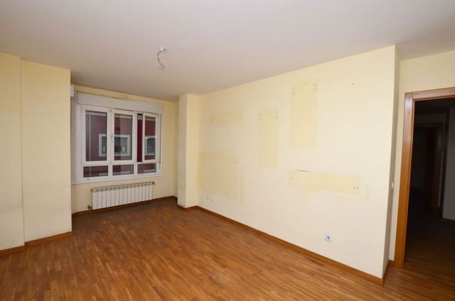 3 camera da letto Appartamento in vendita in Mieres con garage - 119.000 € (Rif: 9371274)