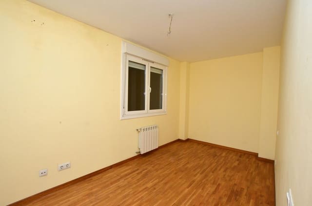 3 camera da letto Appartamento in vendita in Mieres con garage - 119.000 € (Rif: 9371274)