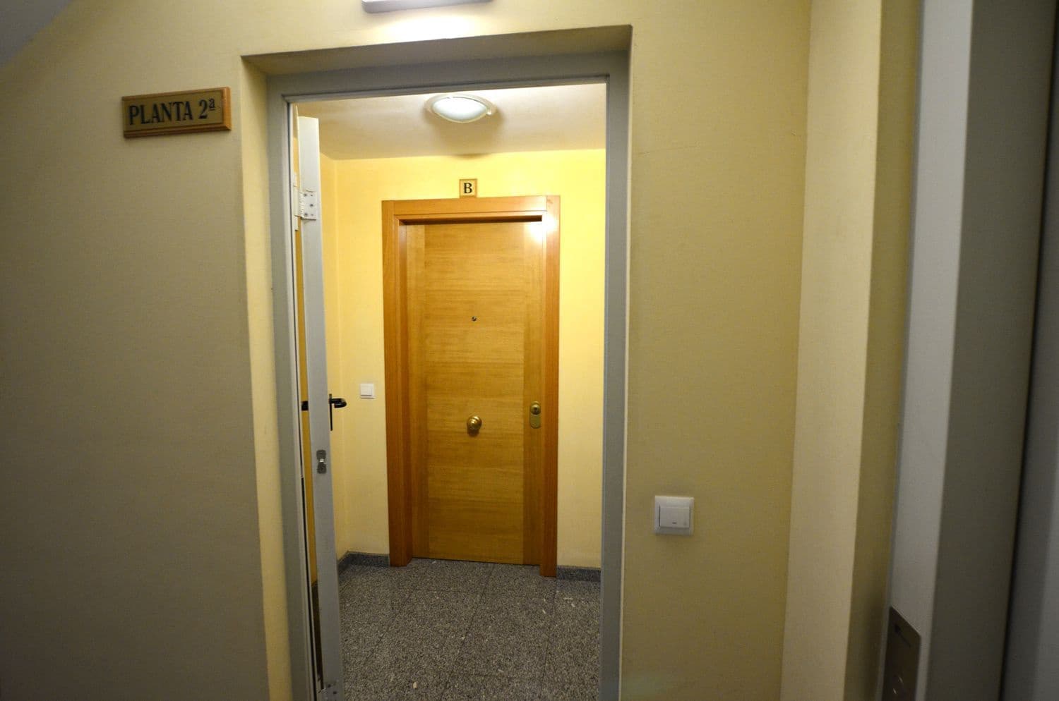 3 soverom Leilighet til salgs i Mieres med garasje - € 119 000 (Ref: 9371274)