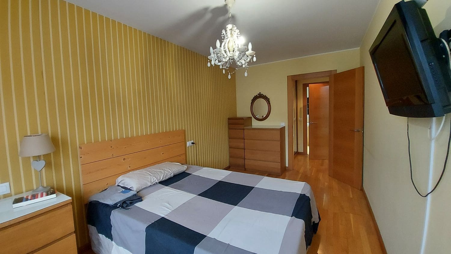 2 slaapkamer Appartement te koop in Oviedo met garage - € 240.000 (Ref: 9371275)