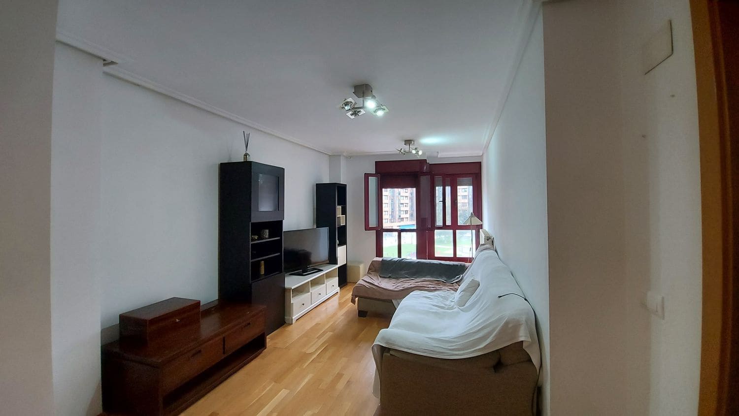 2 slaapkamer Appartement te koop in Oviedo met garage - € 240.000 (Ref: 9371275)