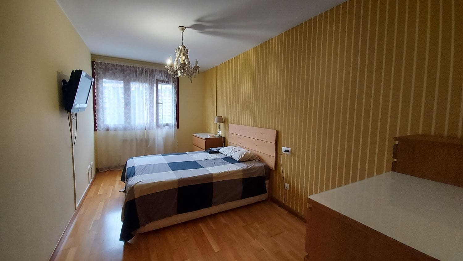 2 slaapkamer Appartement te koop in Oviedo met garage - € 240.000 (Ref: 9371275)