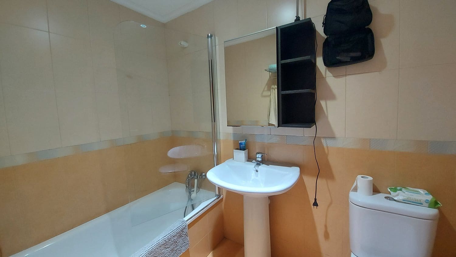 2 slaapkamer Appartement te koop in Oviedo met garage - € 240.000 (Ref: 9371275)